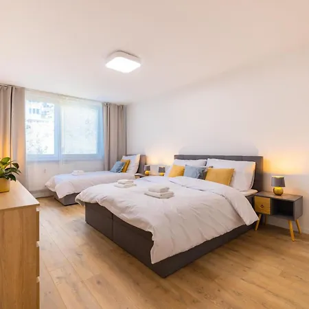 Ice Hockey 2 Bedroom